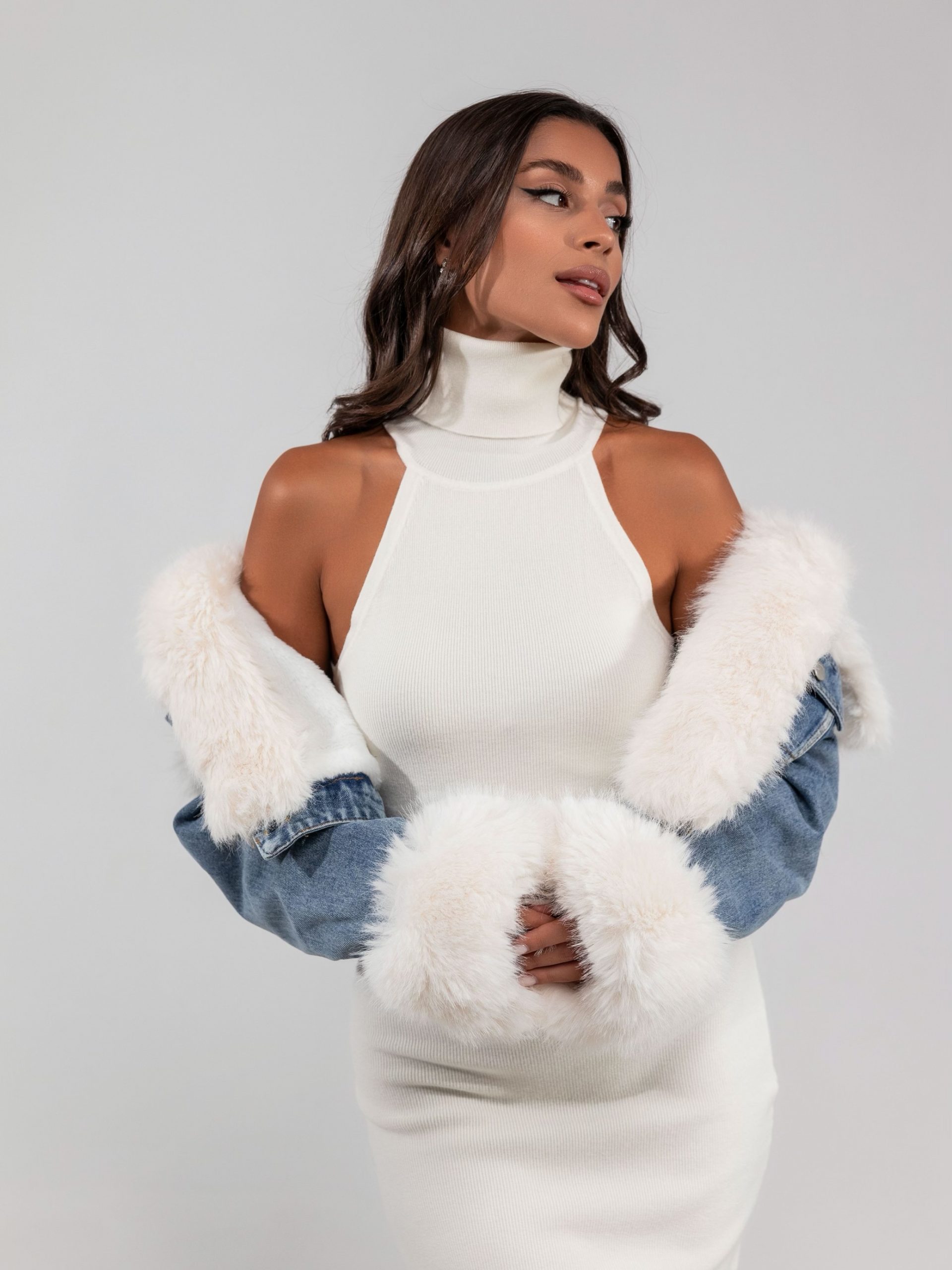 48F8B9F1-C482-4C11-A84B-1012A1DE4DC2-scaled